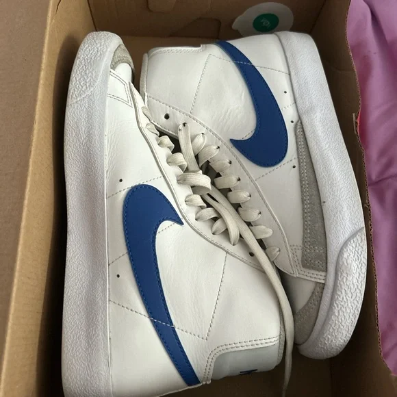 Nike White High-Top Sneakers - Picture 1 of 3
